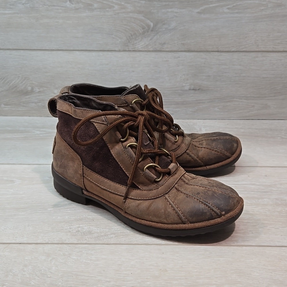 Ugg Australia Women Ankle Leather Sheepskin Boots shoes sz 7.5